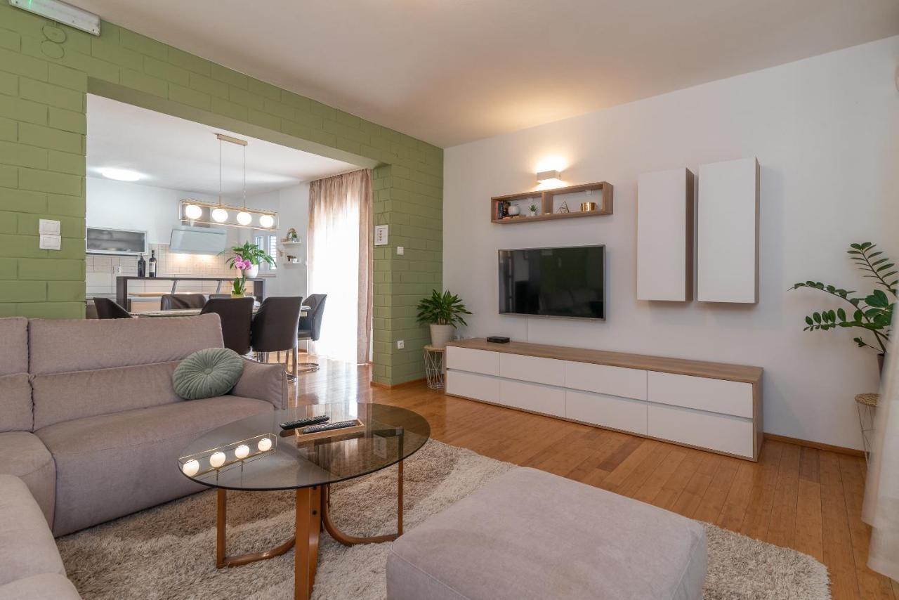 Apartments Fani Trogir Zewnętrze zdjęcie